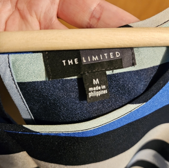 Limited Chiffon Top - Picture 3 of 3